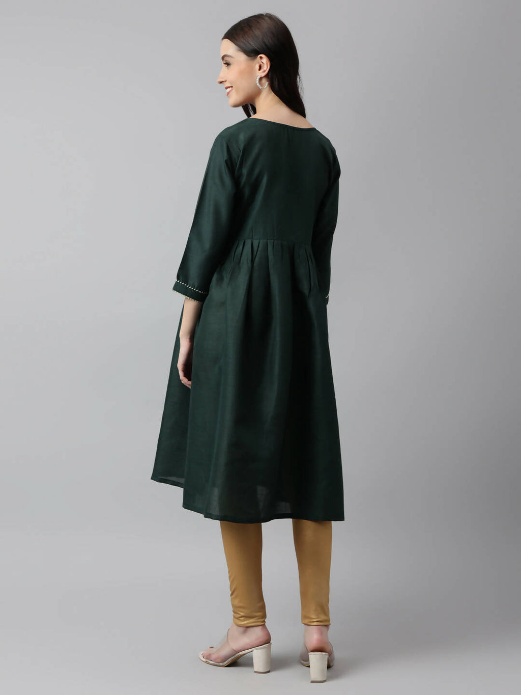 Green Poly Cotton Solid Nayra Cut Kurta - Tirtha
