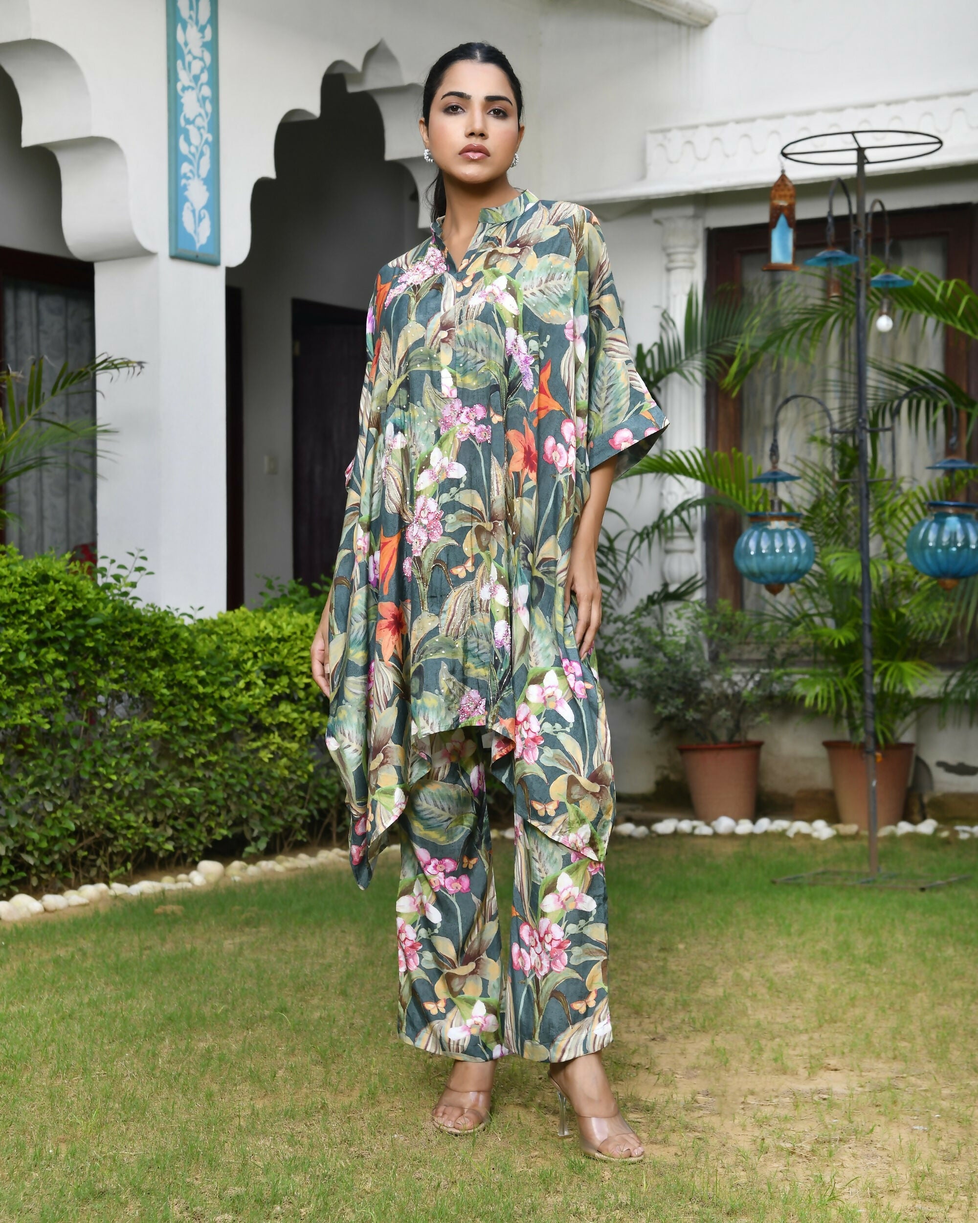 Vaasva Women's Dark Green Musline Viscose Digital Printed Kaftan Pant Set