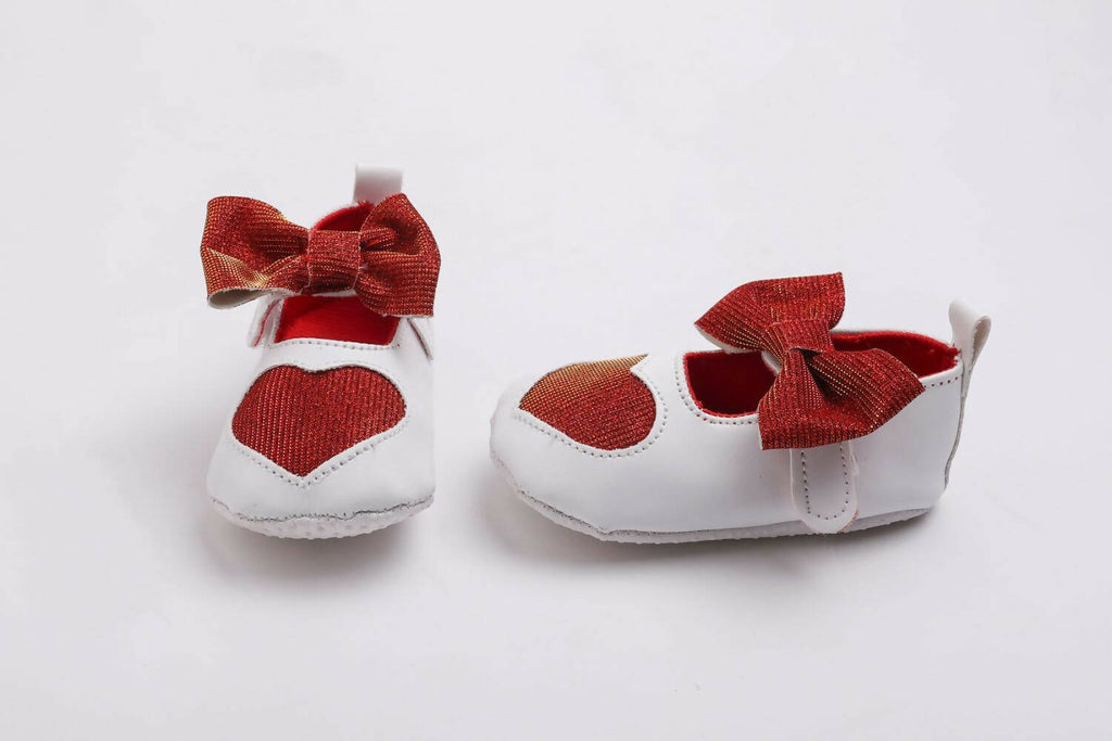 Tiny Bugs Girls Heart Bow Detailing Booties - White & Red