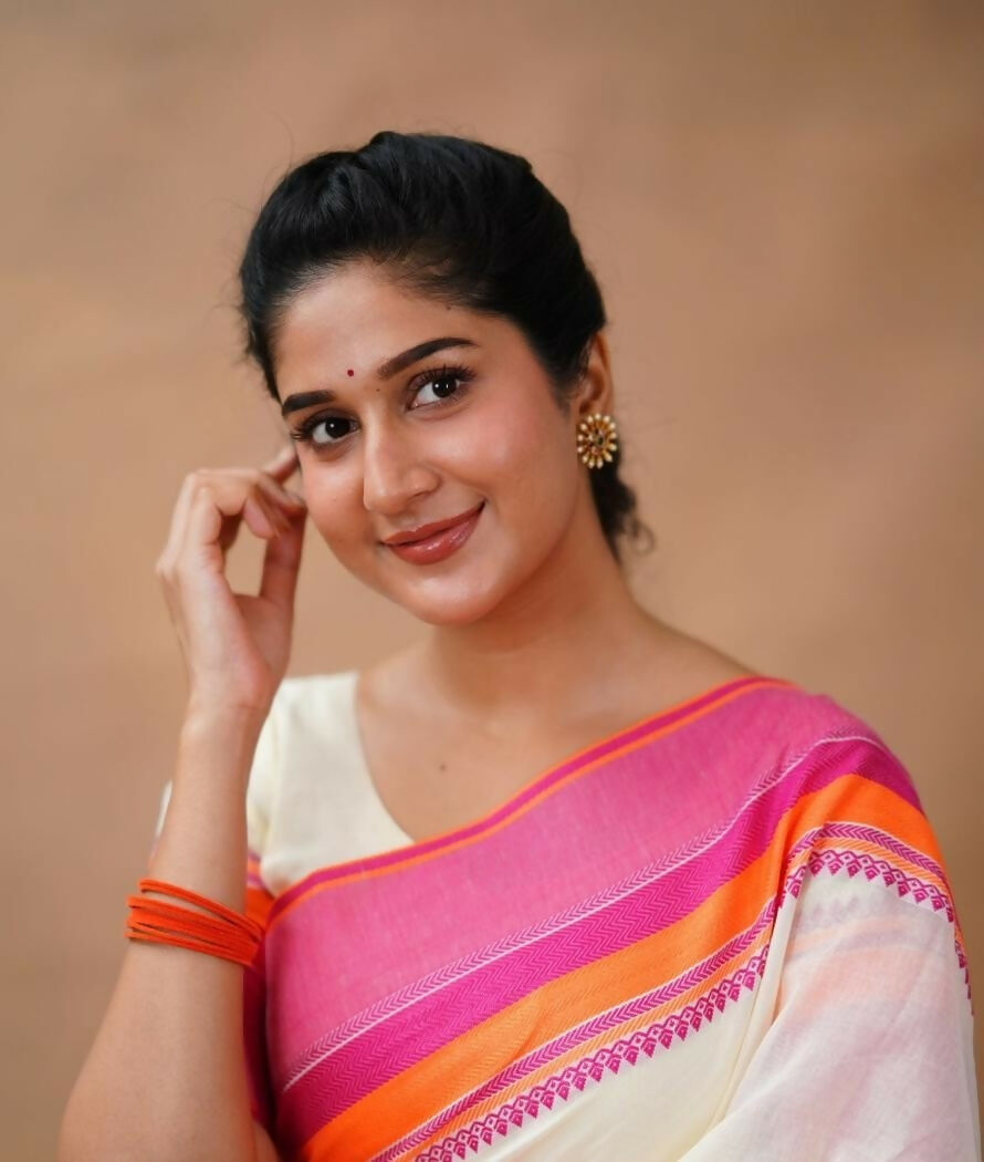 Exclusive Collection Off White Beautiful Khadi Cotton Handloom Saree