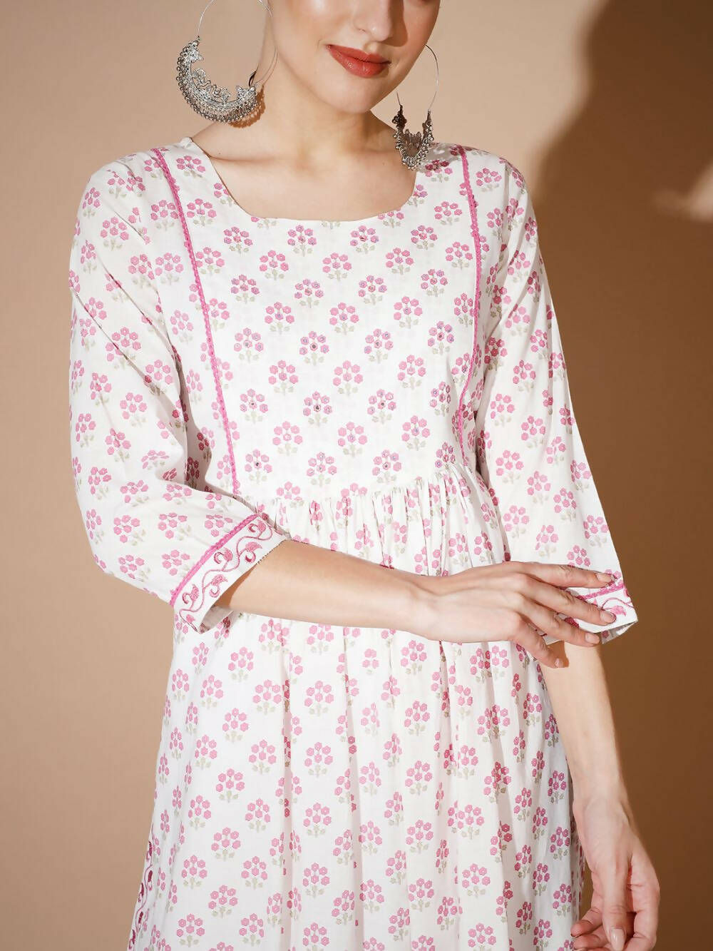 Myshka Women Lavender Printed Kurtas