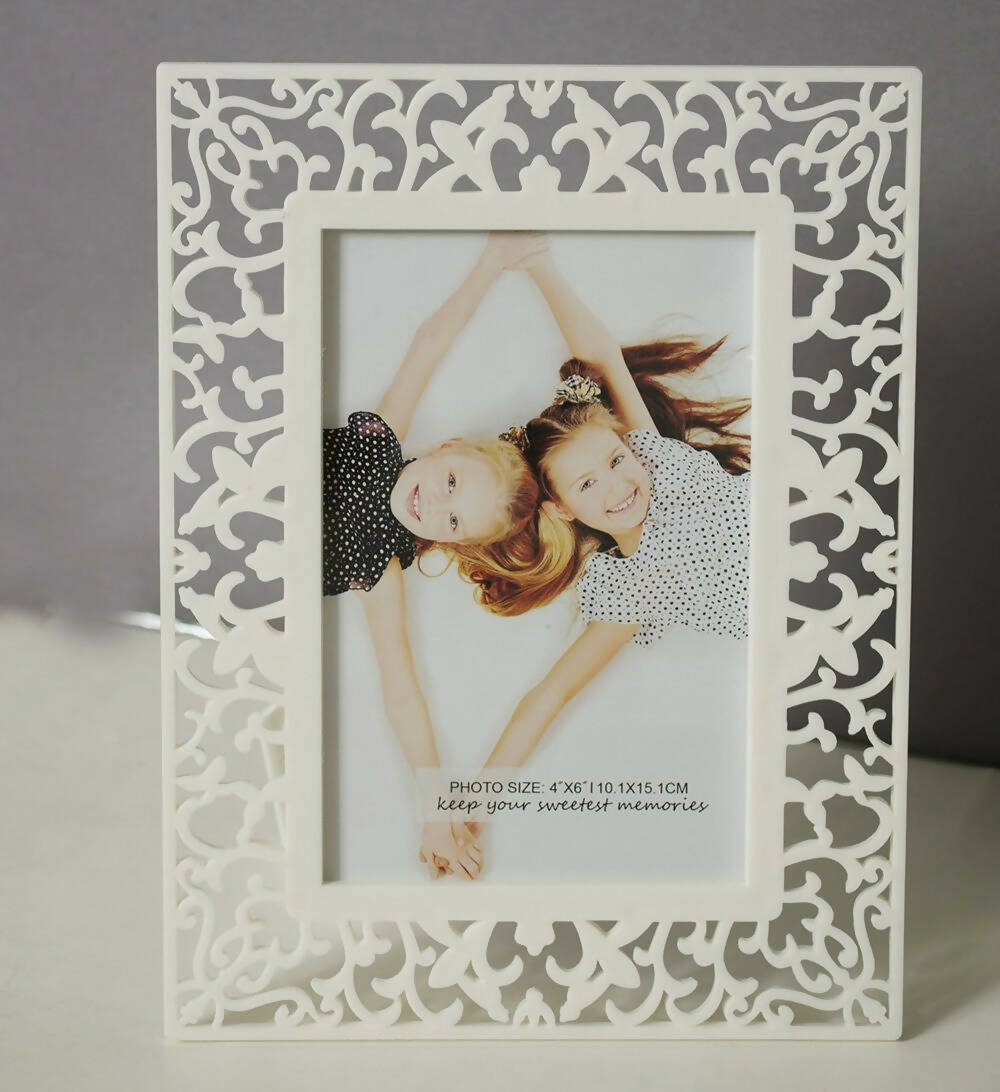 Art Street Decorative Table Photoframe For Home Decoration White Color Shape -Royal