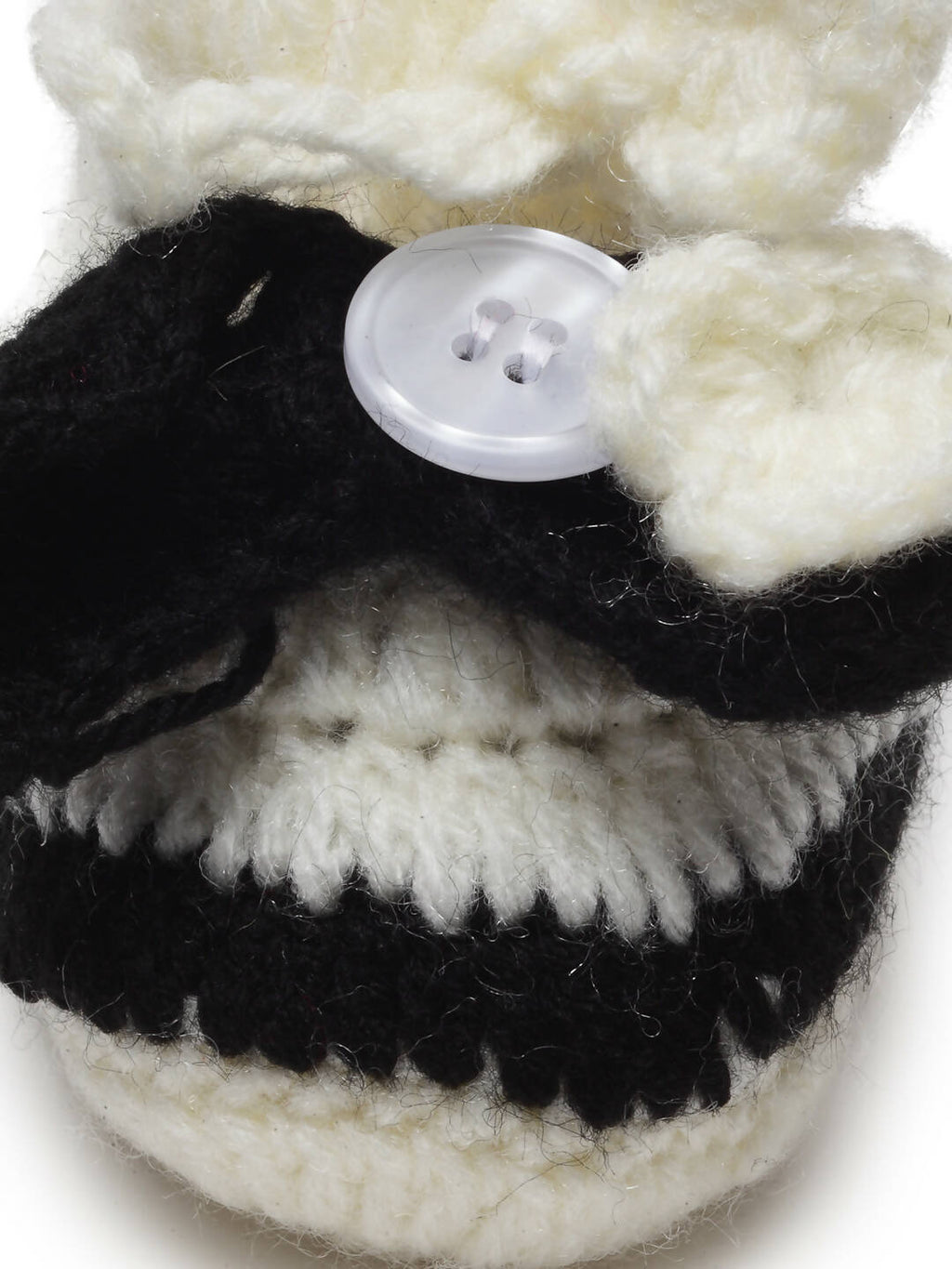 Chutput Kids Woollen Hand Knitted Self Desgin Booties - Cream