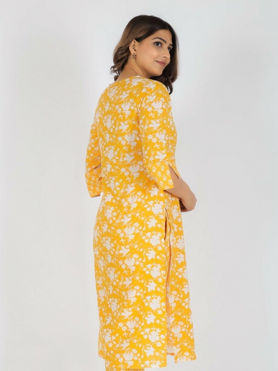 Aramya Yellow Soft Cotton Floral Straight Kurta for Women