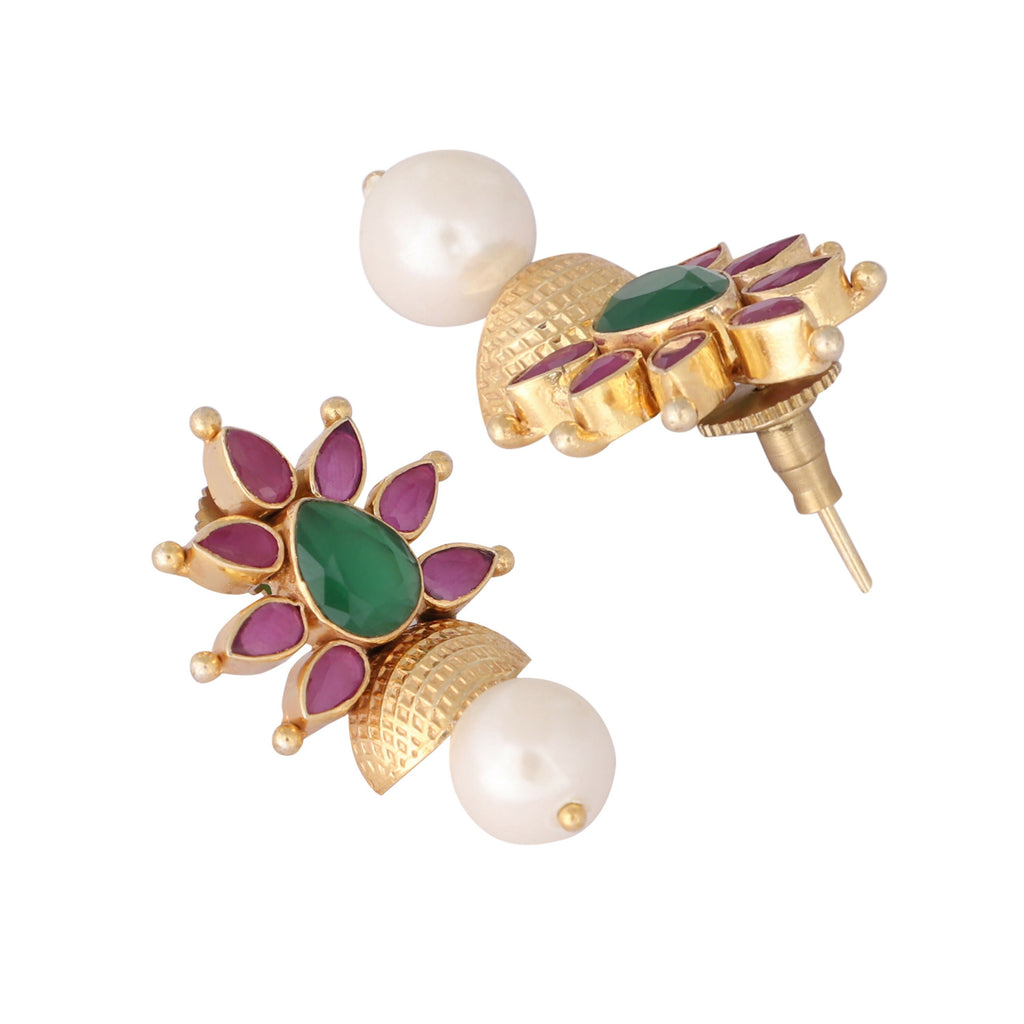 Nuyug 22K Gold-Plated Pearl Drop Floral Shaped Stud Earrings