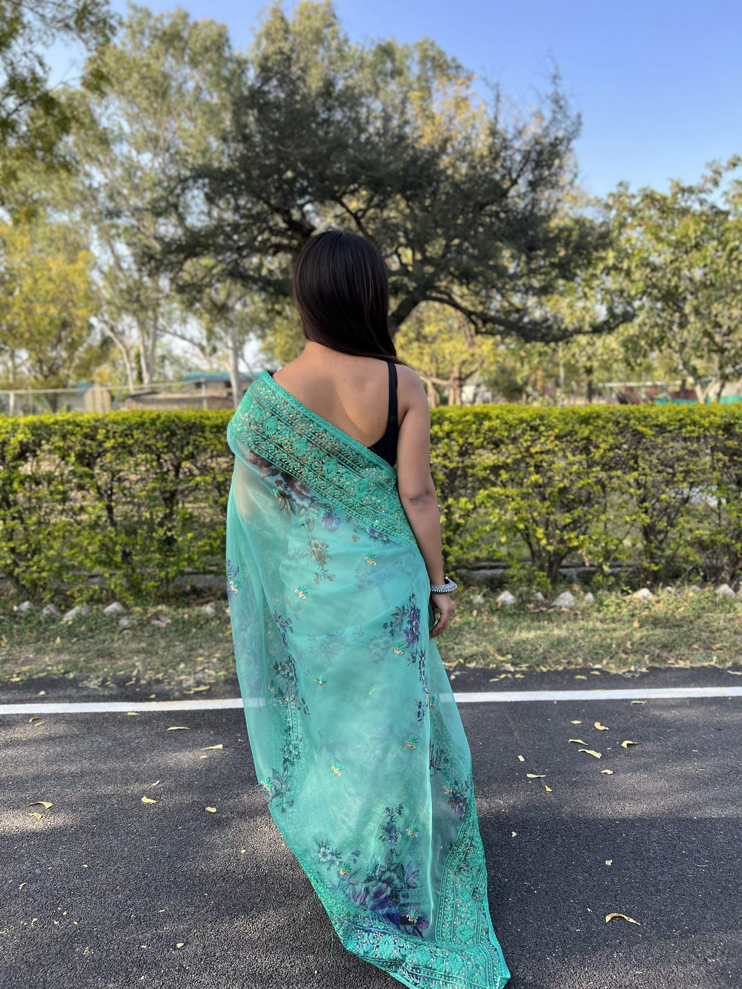 Vamsee Vidhi 1 Blue Organza Saree