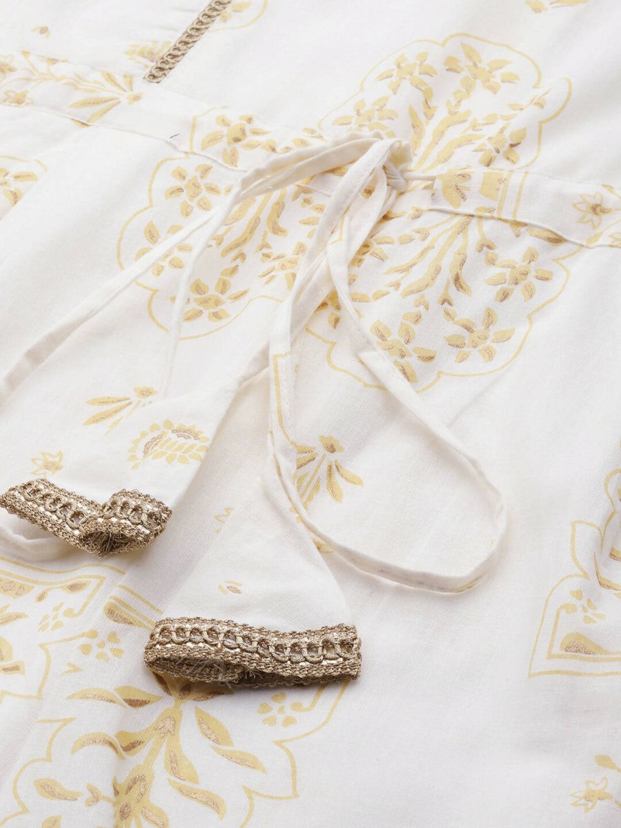Ahalyaa Off White Printed Basic Jumpsuit