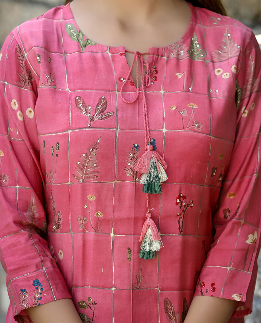 Kaajh Women's Pink Floral Printed Modal Silk Kurta Pant Set