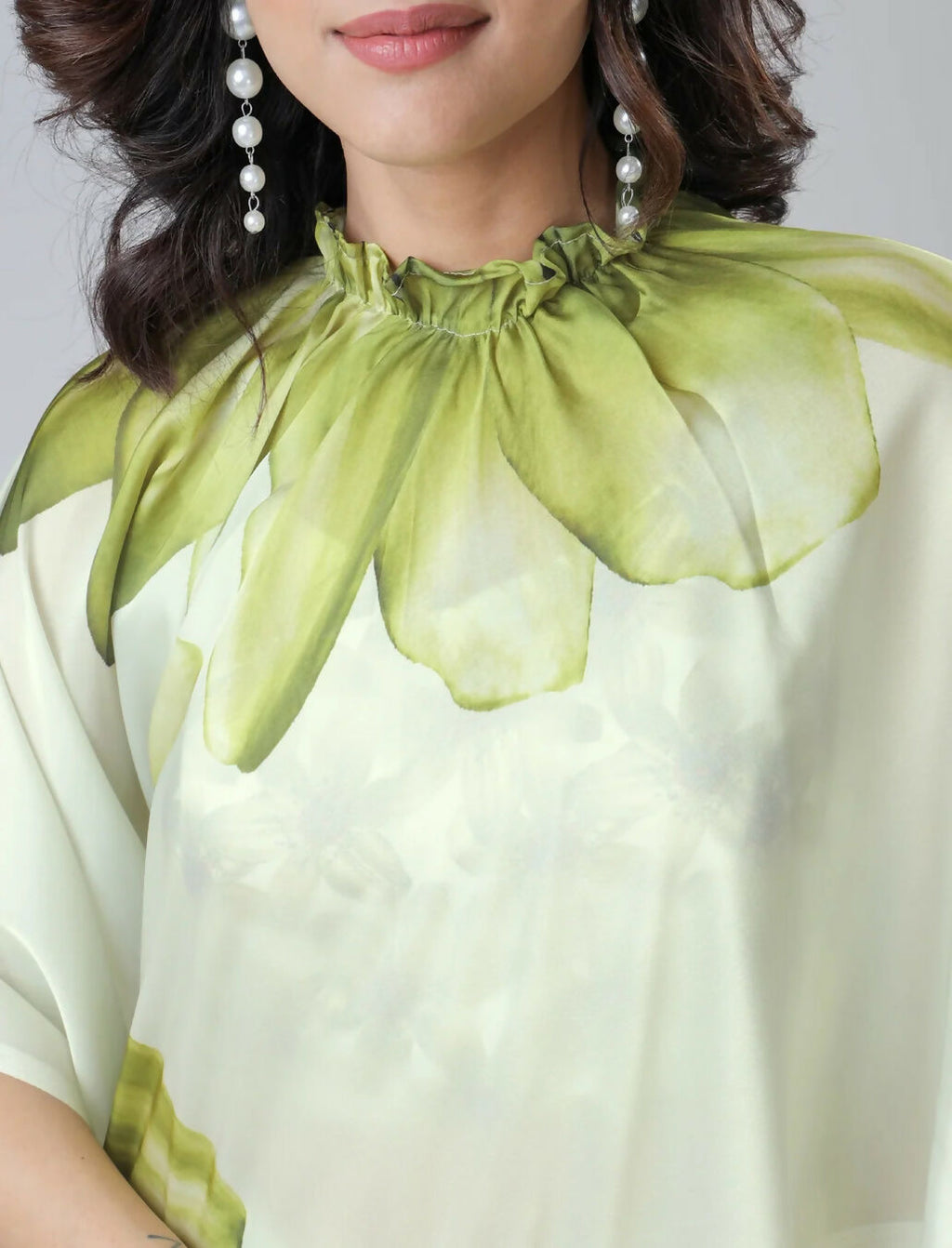 Vastranavya Mint Green Freehand Floral Print Ready to Wear Saree