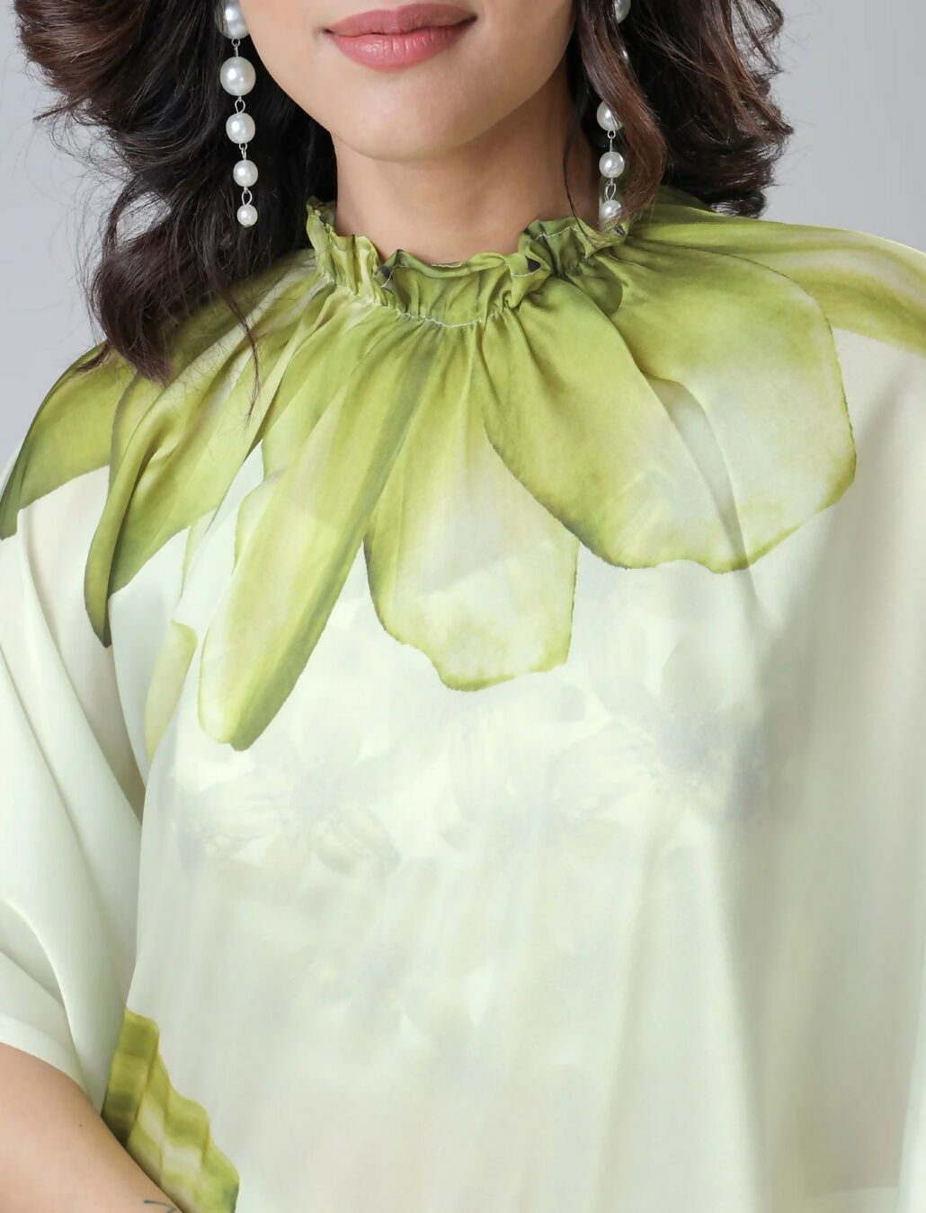 Vastranavya Mint Green Freehand Floral Print Ready to Wear Saree