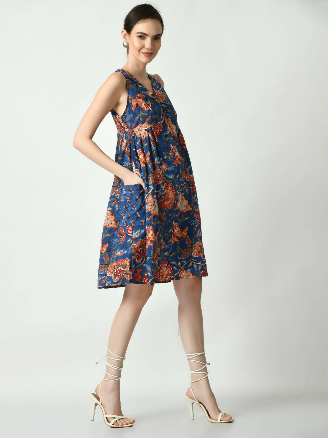 Myshka Women's Blue Floral Printed A-Line Dress