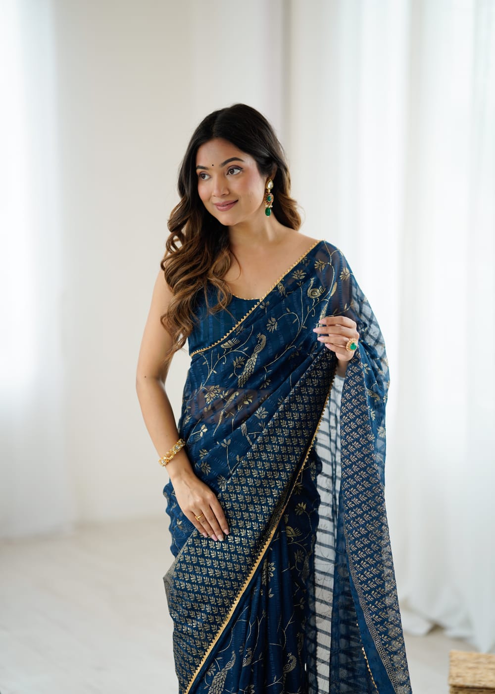 Lorenvalley Fashion Rama Solo Georgette Superb Finishing Foils Print & Fancy Zalar Lace in Border Saree with Blouse