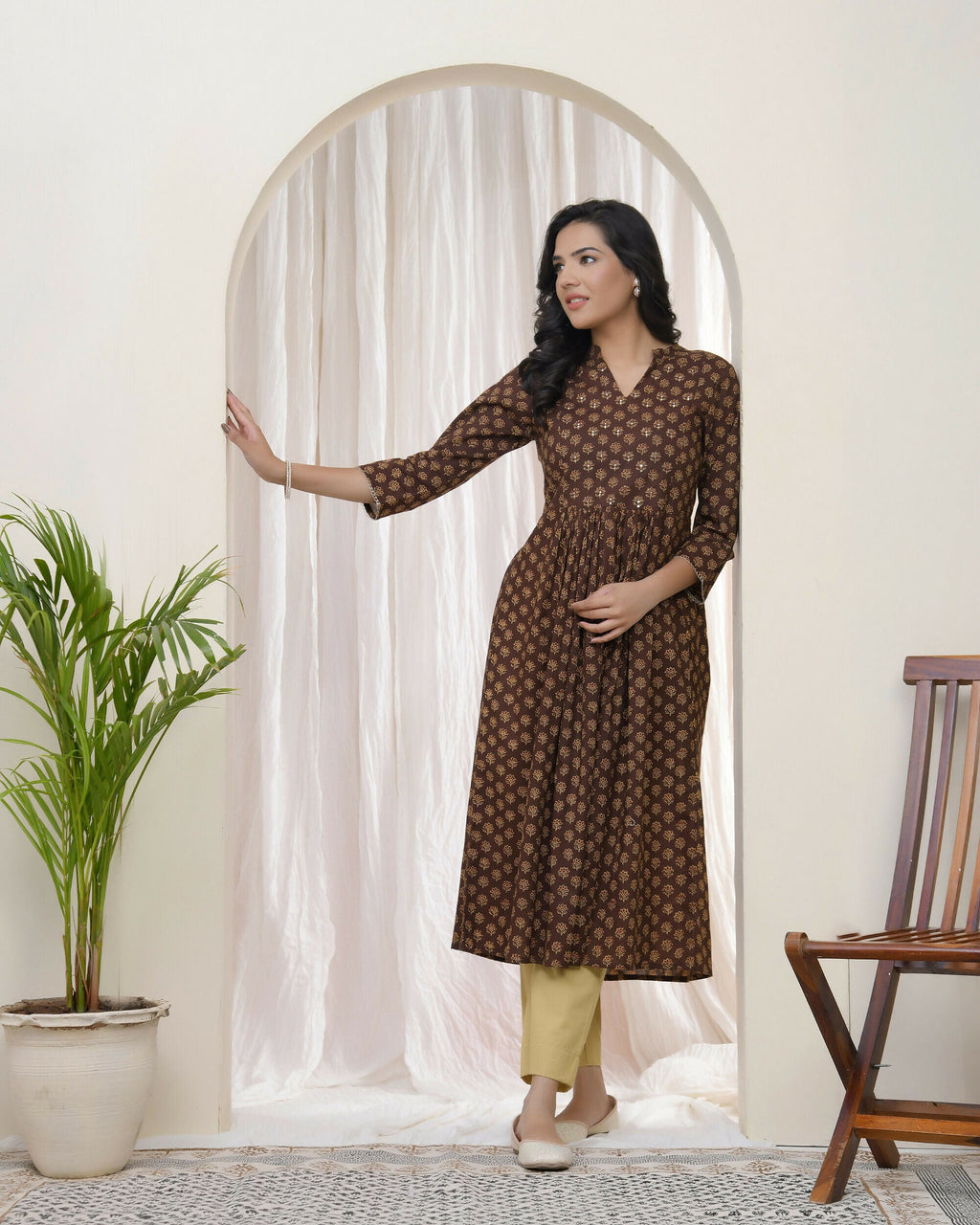 Vaasva Brown Boonta Cotton Printed Gathered Kurti With Pant
