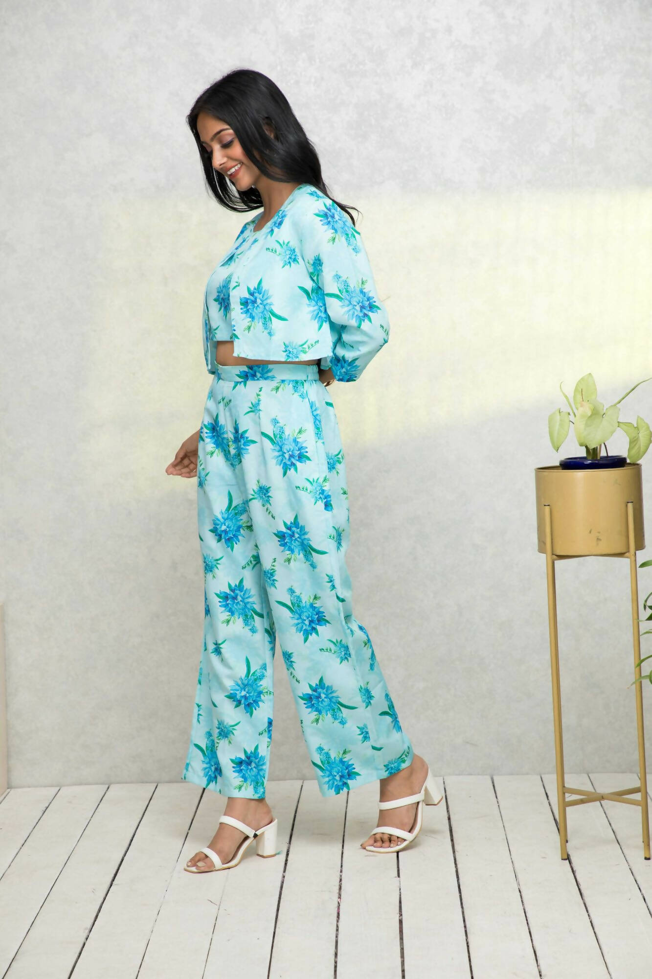 Myshka Women Blue Printed Pastels Co-Ords