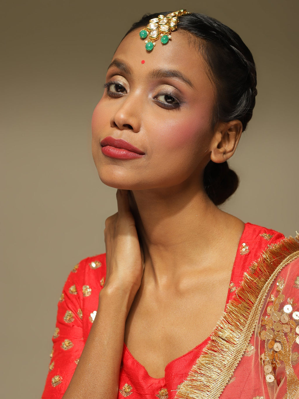 Gold-Polished Green White Kundan-Studded Maang Tikka - Ruby Raang