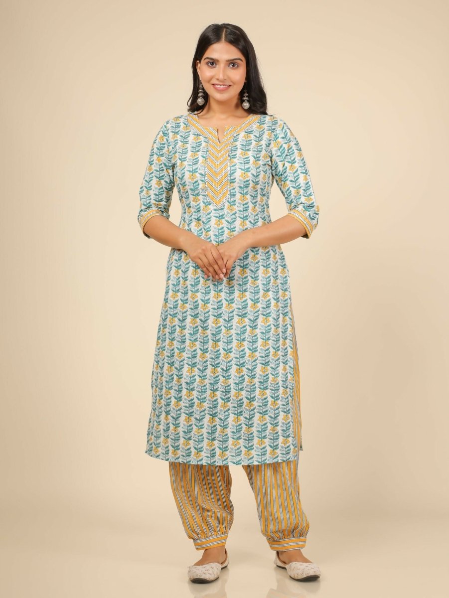 Aramya White Soft Cotton Floral Print Straight Kurta Set for Women