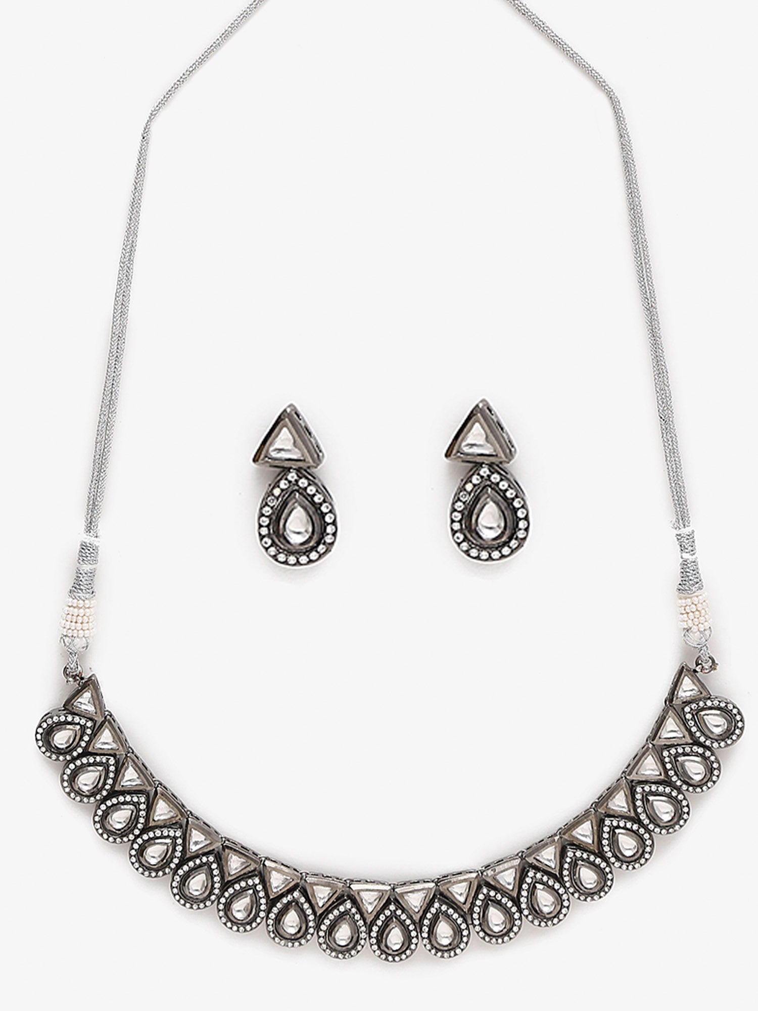 Silver Kundan Choker With Earrings And Maang Tikka - Ruby Raang