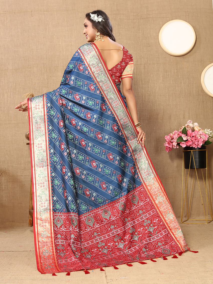 Lorenvalley Fashion Rama Patola Silk Woven Design with Zari Meenakari Weaving motifs Pallu Saree