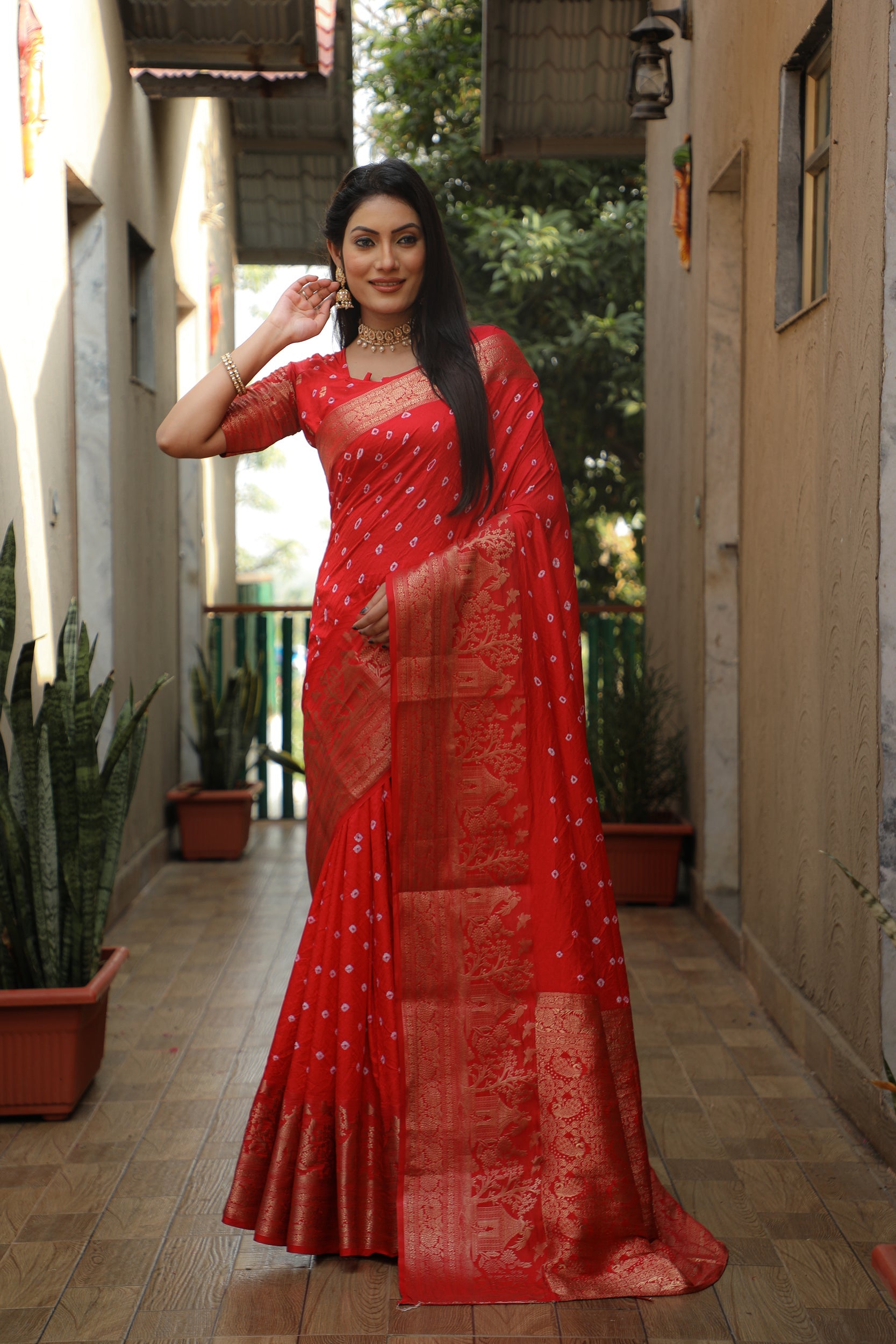 Lorenvalley Premium Pure Handmade Bandhej Kanjivaram silk saree with Zari Weaving Rich Pallu saree - Red