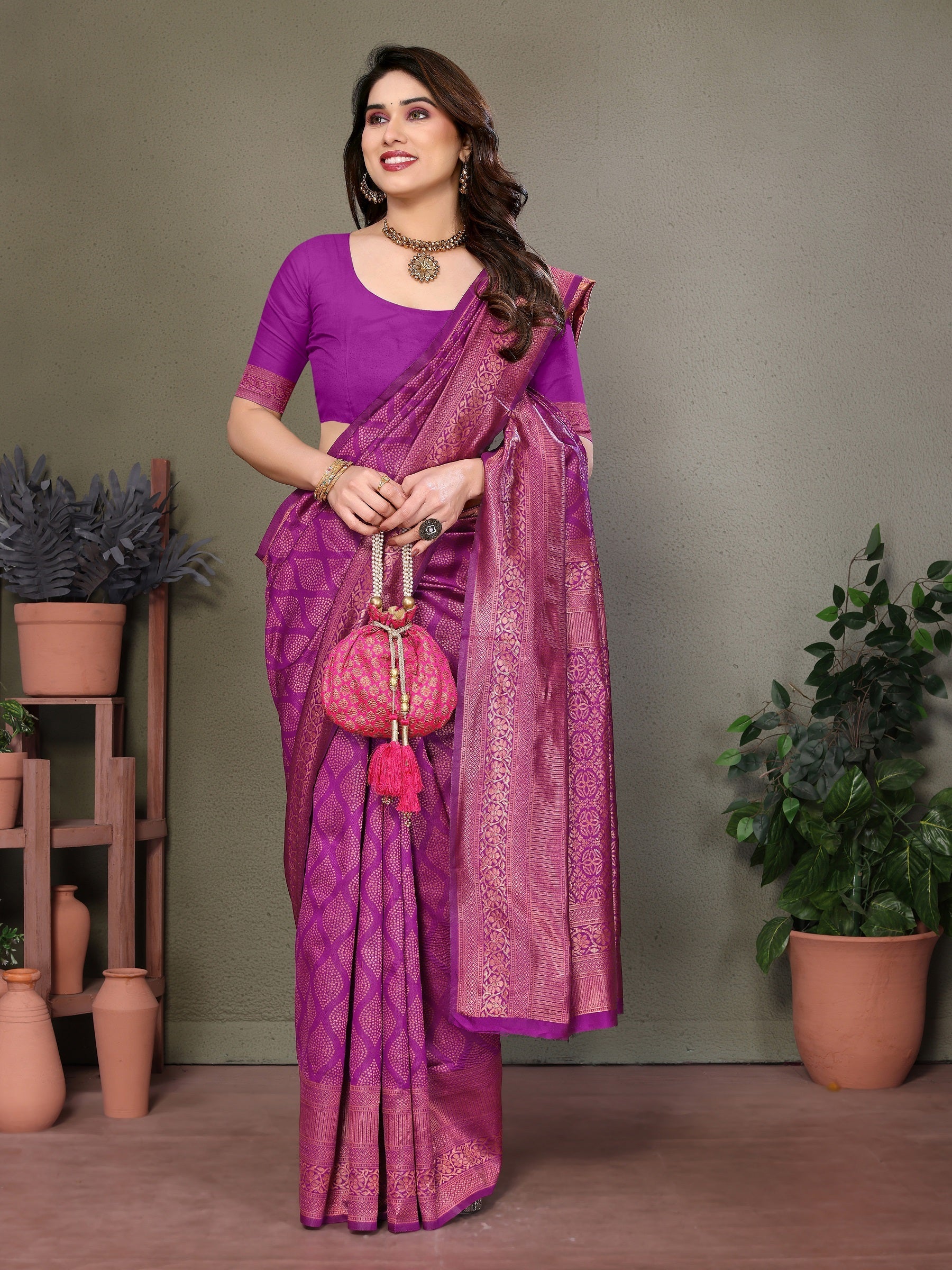Vedant Vastram Litchi Silk Banarasi Silk Saree - Purple