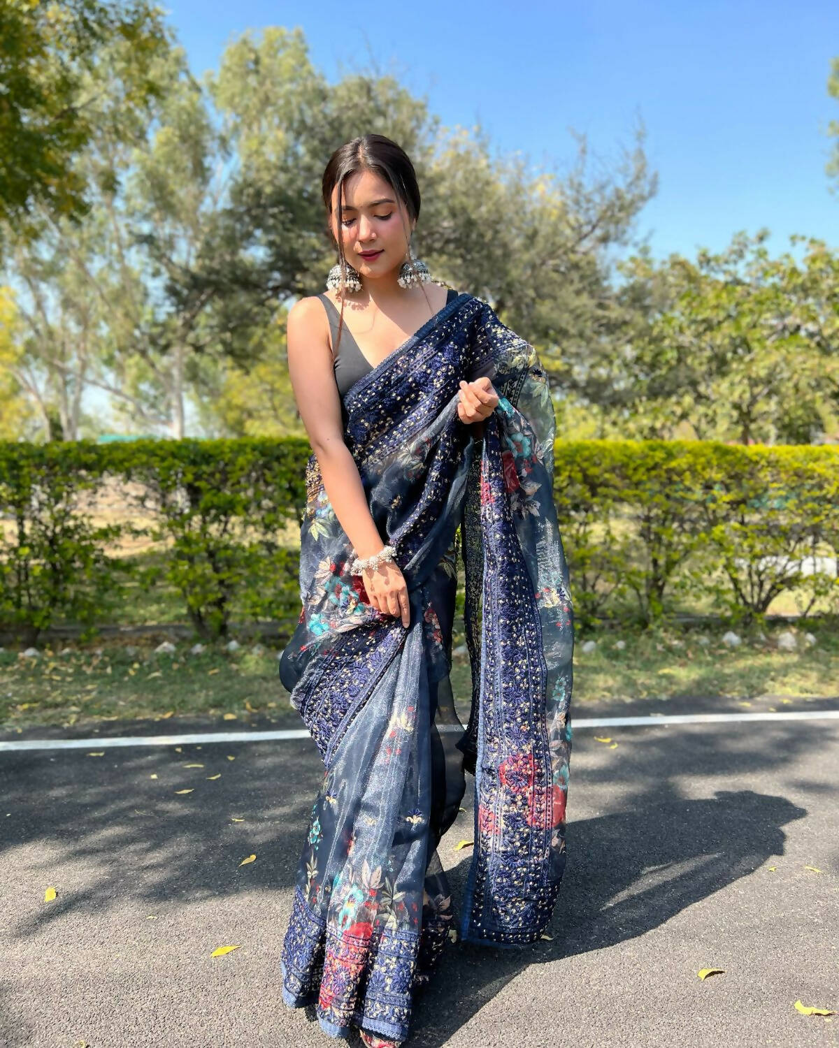Vamsee Navy Blue Organza Saree
