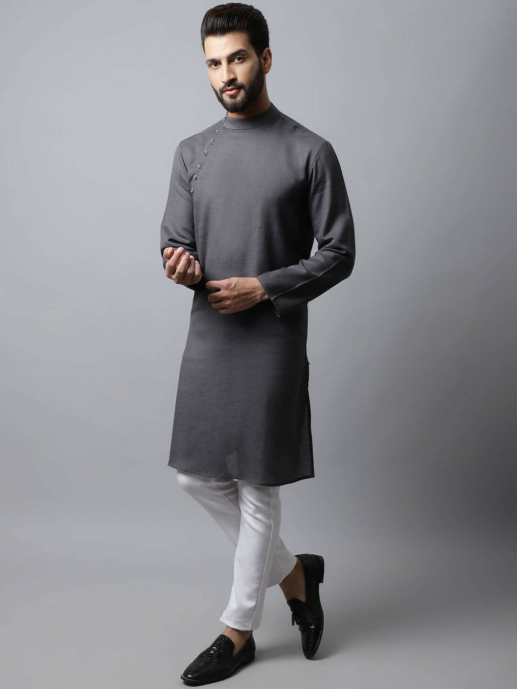 Even Apparels Grey Color Pure Cotton Men's Kurta With Side Placket (SLD1202)