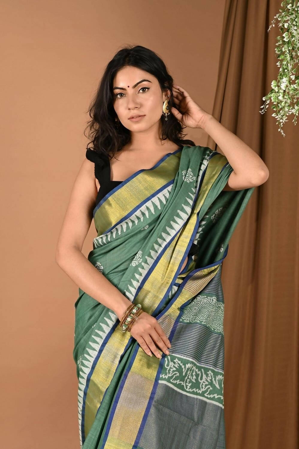 Very Much Indian Pure Cotton Handloom Saree With Intricate Borders - Green