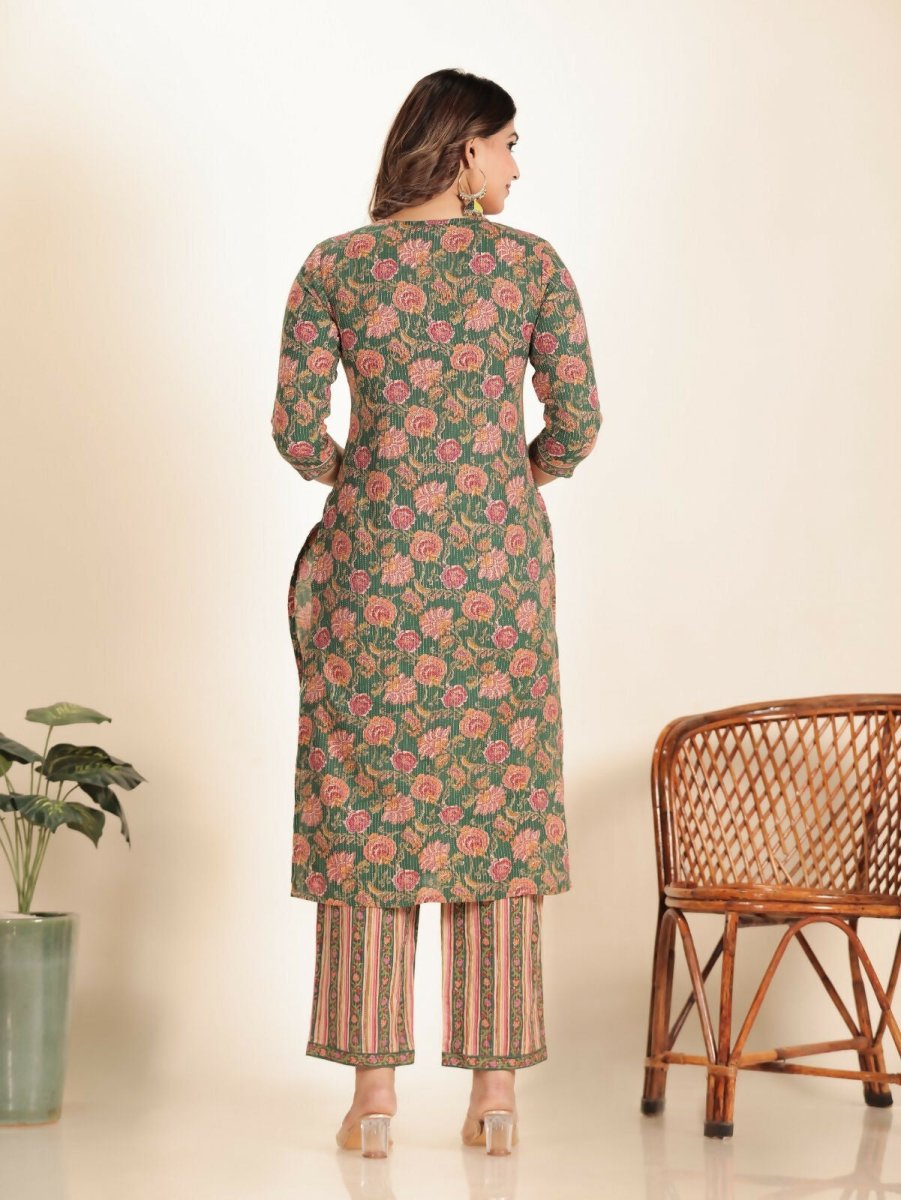 Aramya Green Kantha Cotton Floral Print Straight Kurta Set for Women