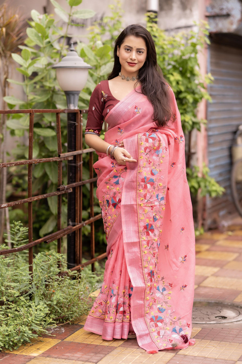Pink Pure Linen Ethnic Motifs Saree with Unstitched Blouse - Hiral Fashion