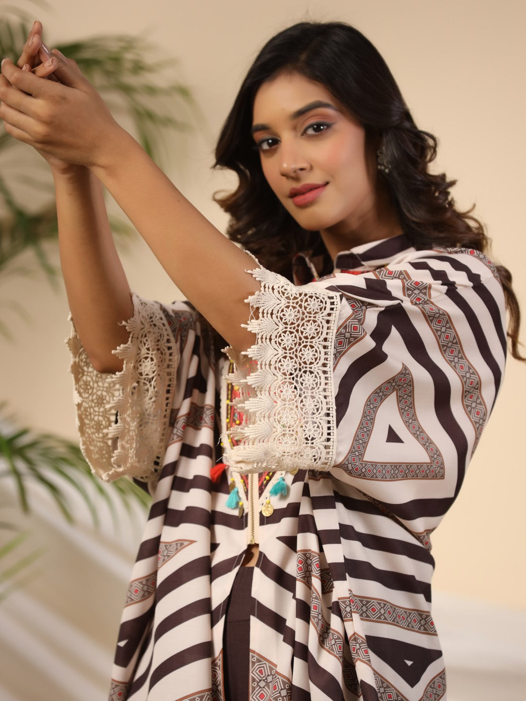 Juniper Brown Stripe Print Cotton Lacy Kaftan & Pants Co-Ord Set & Inner With Contrast Kantha And Bead Work
