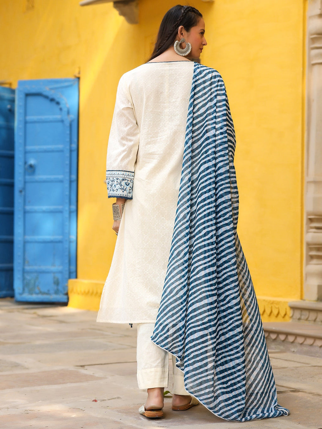 Juniper Women's White Pure Cotton Embroidered Kurta Set