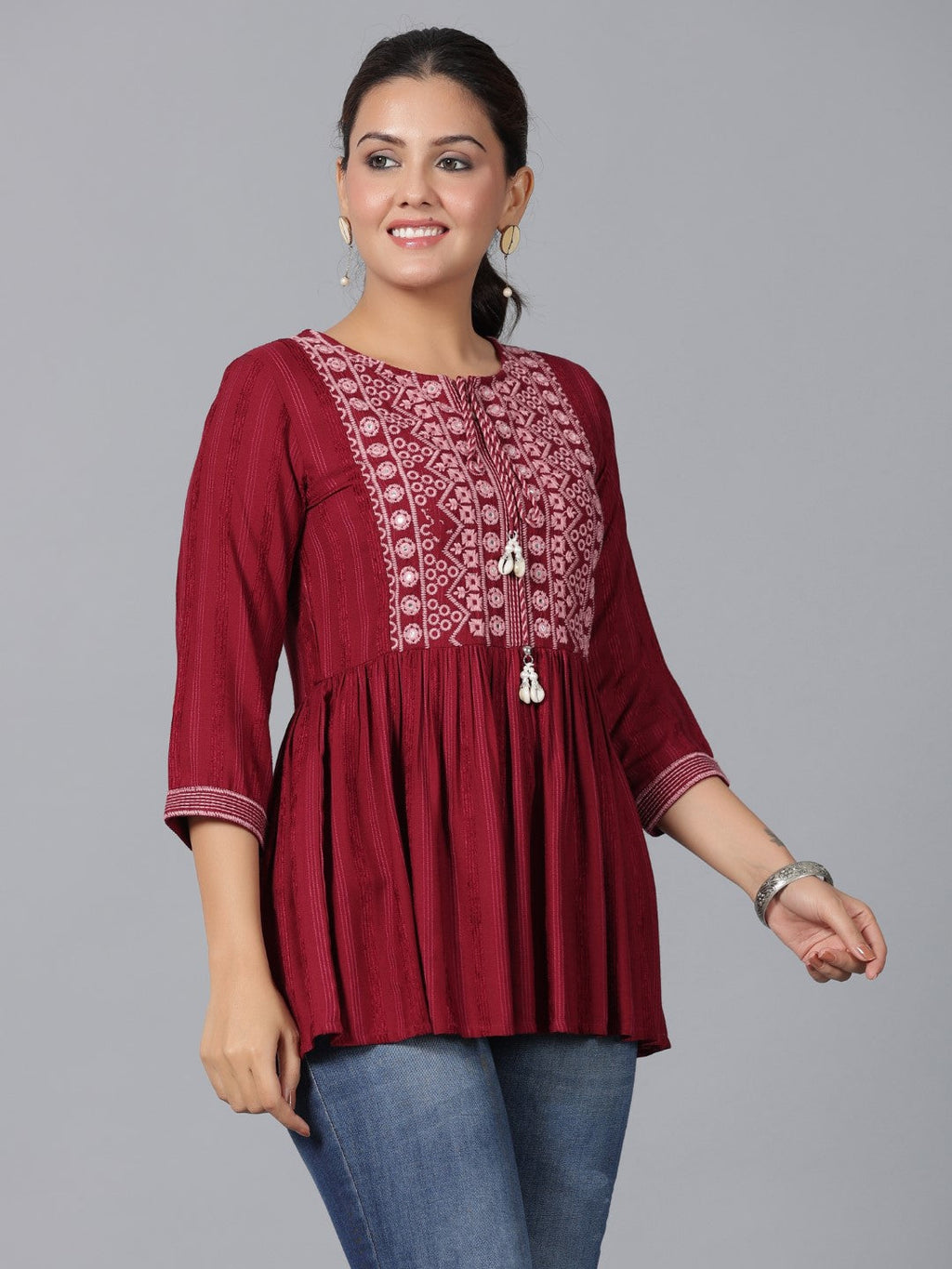 Juniper Women's Maroon Geometric Printed Rayon Tunic With Thread Work