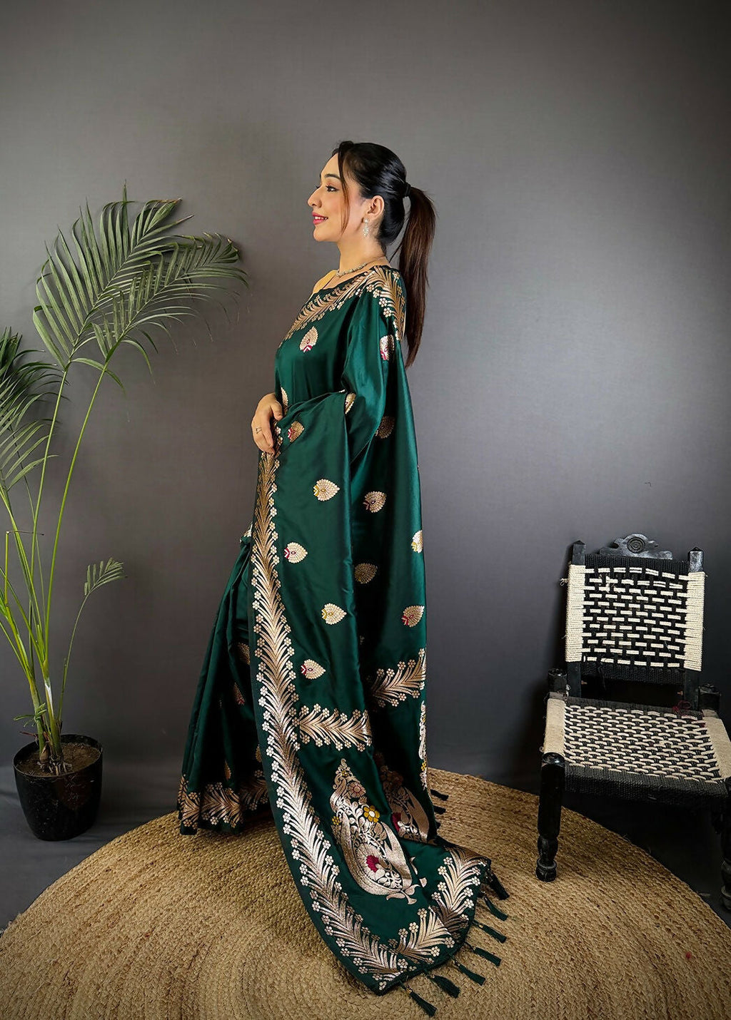 Joban Fashion Banarasi Deep Teal Woven Soft Silk Saree