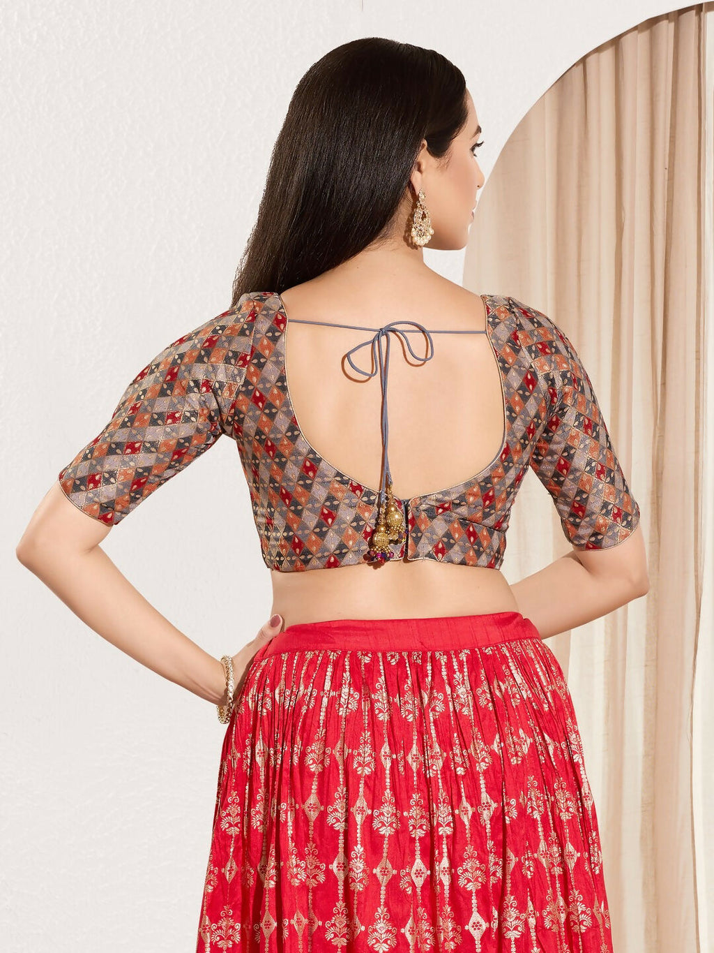 Joban Fashion Grey Jacquard Padded Blouse With Round Neck Elbow Sleeves