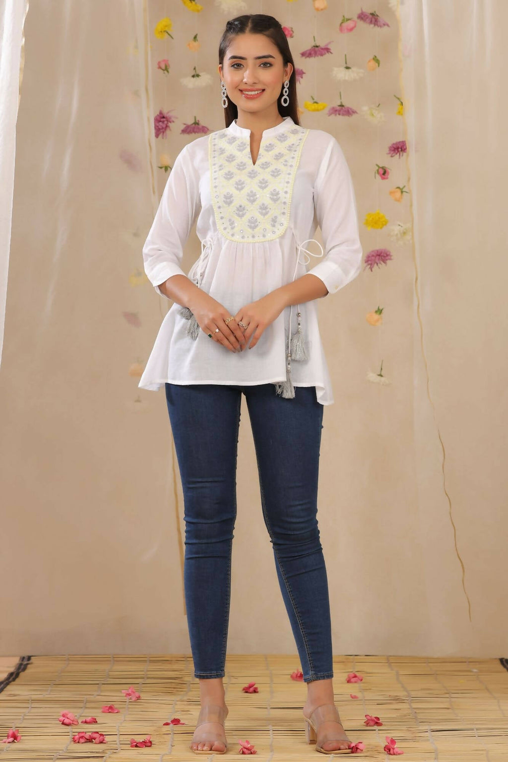 Juniper Women White Cotton Moss Embroidered A-Line Tunic