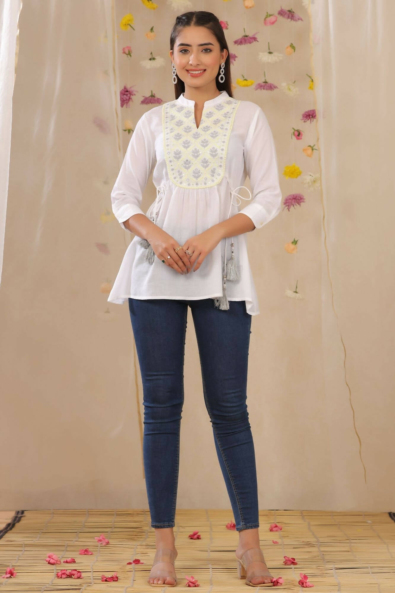 Juniper Women White Cotton Moss Embroidered A-Line Tunic
