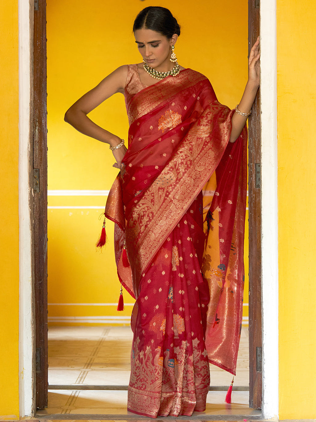 Janasya Red Organza Woven Leheriya Kanjeevaram Saree