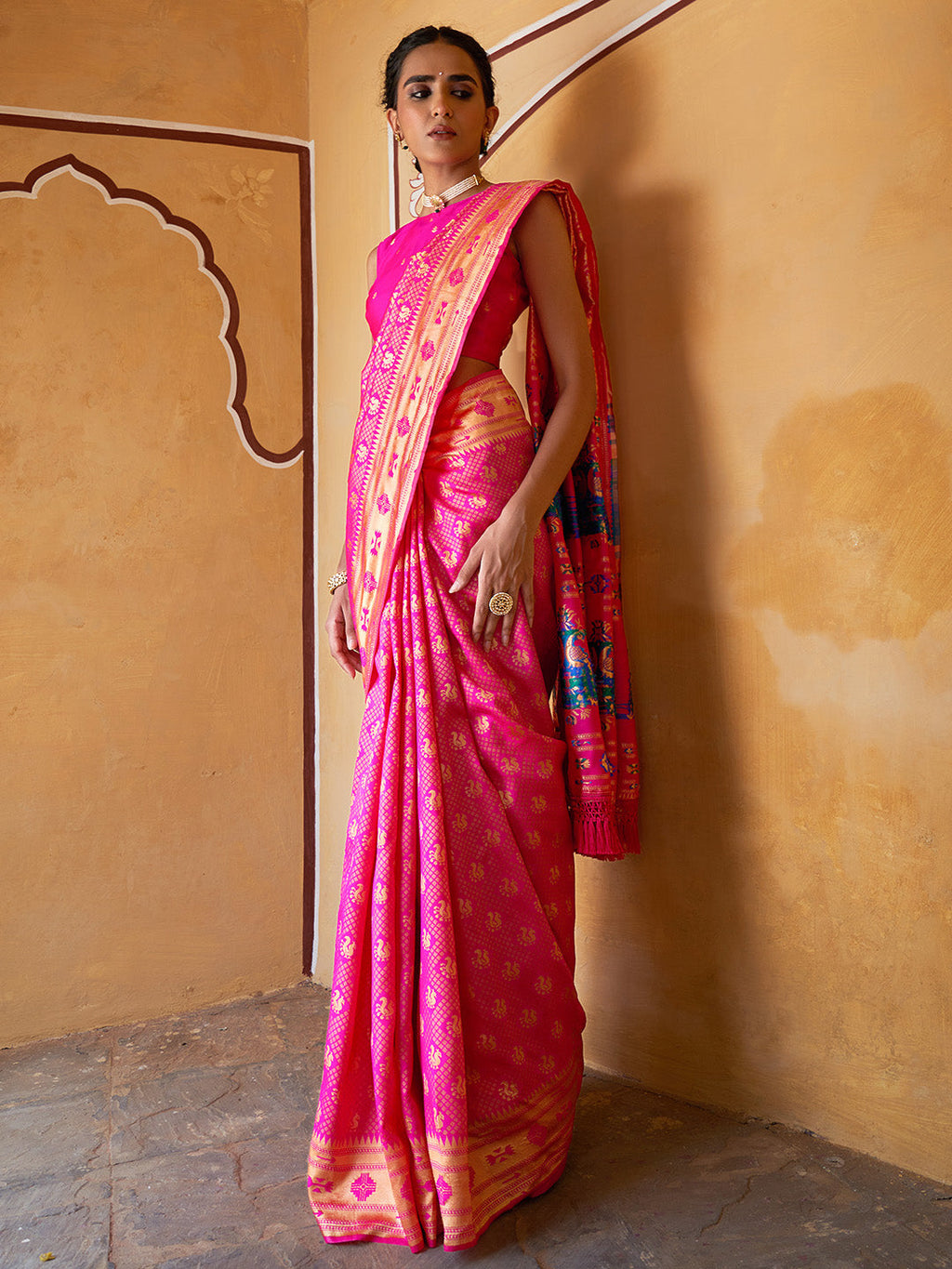 Janasya Fushia Pink Paithani Silk Woven Ethnic Motifs Paithani Silk Saree