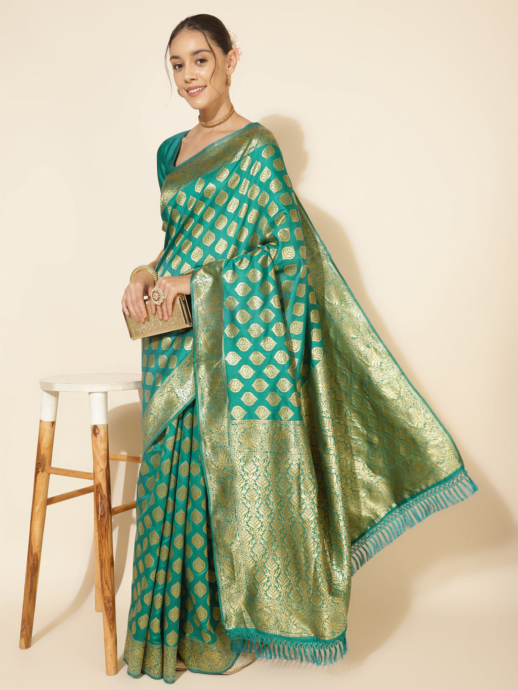 Janasya Rama Green Banarasi Silk Ethnic Motifs Woven Design Saree