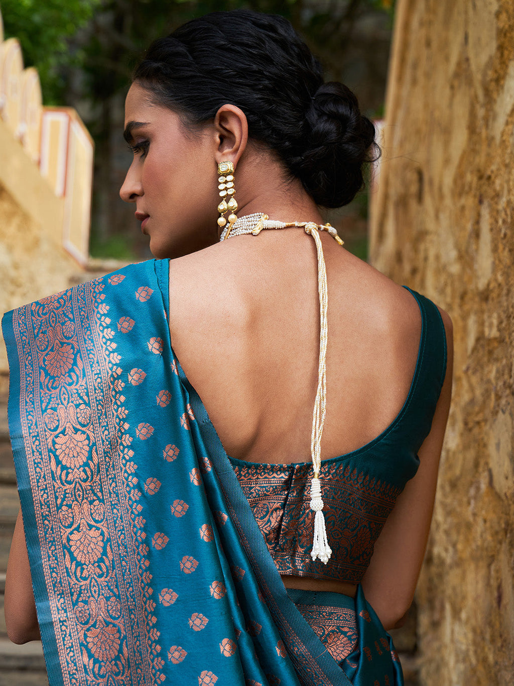 Janasya Green Banarasi Silk Ethnic Motifs Woven Design Saree