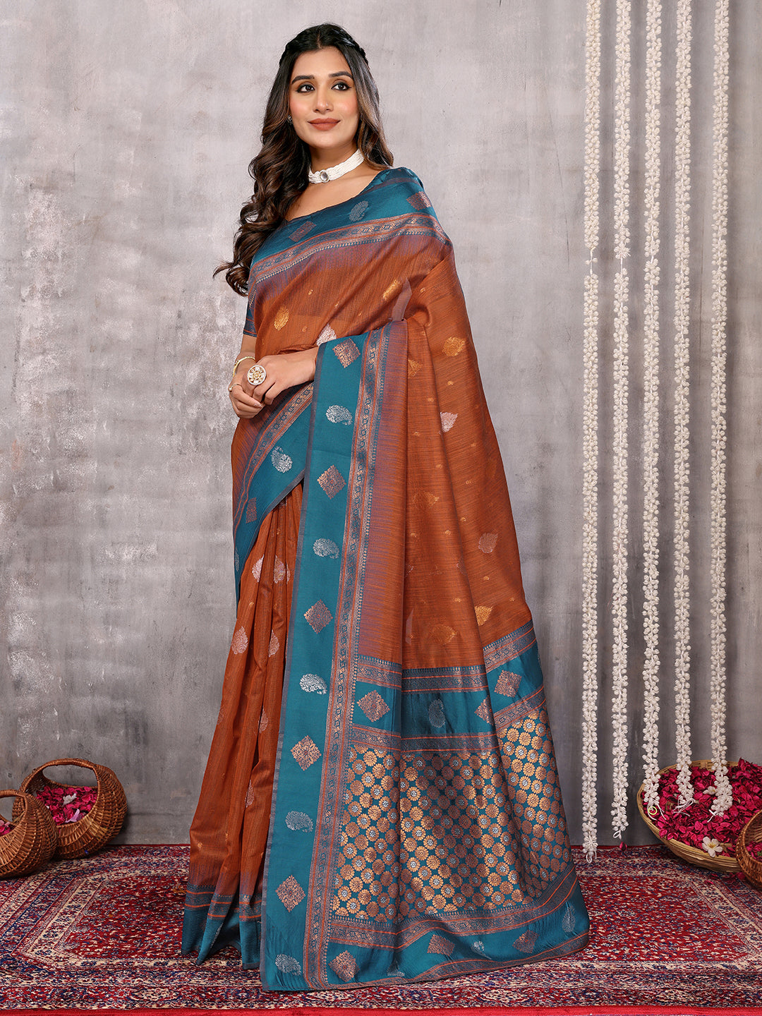 Janasya Rust Cotton Linen Paisley Kanjivaram Saree
