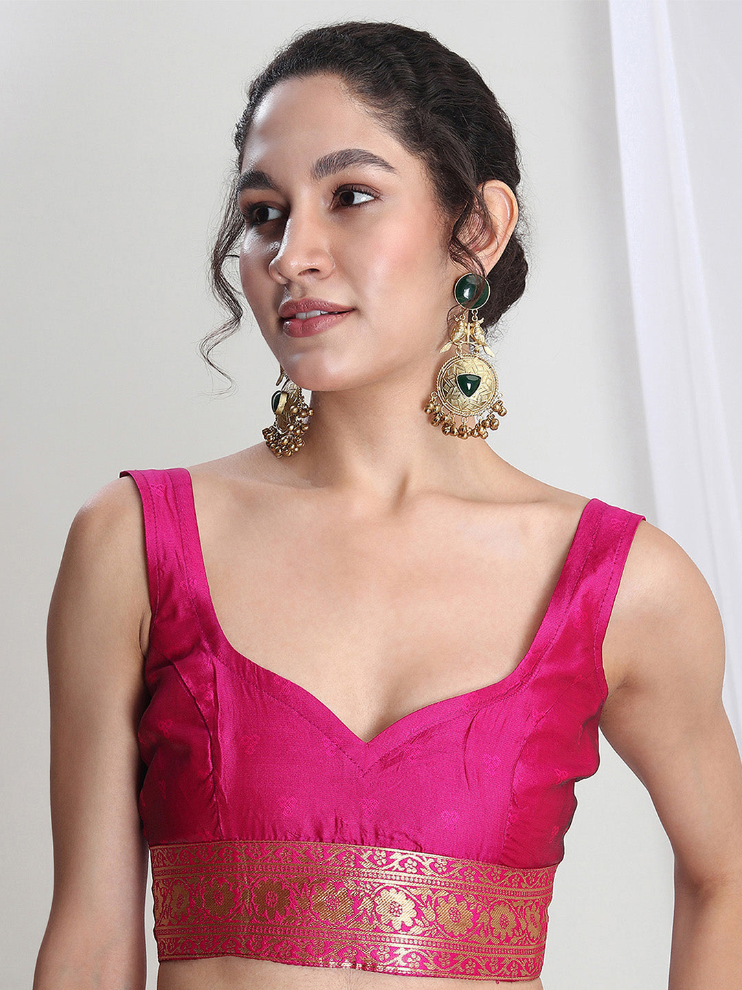 Janasya Pink Silk Blend Floral Jacquard Saree