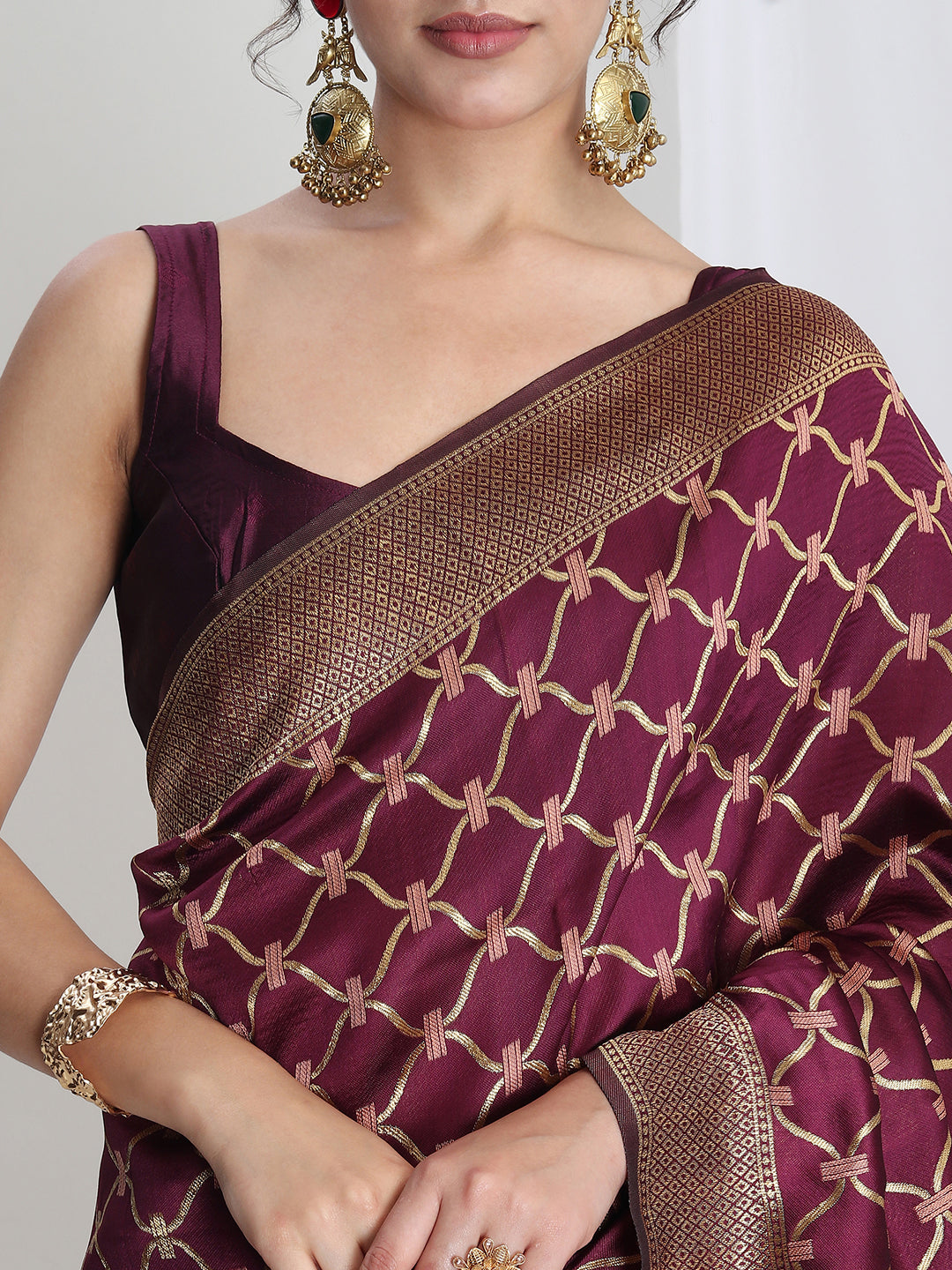 Janasya Purple Silk Blend Ethnic Printed Jacquard Saree