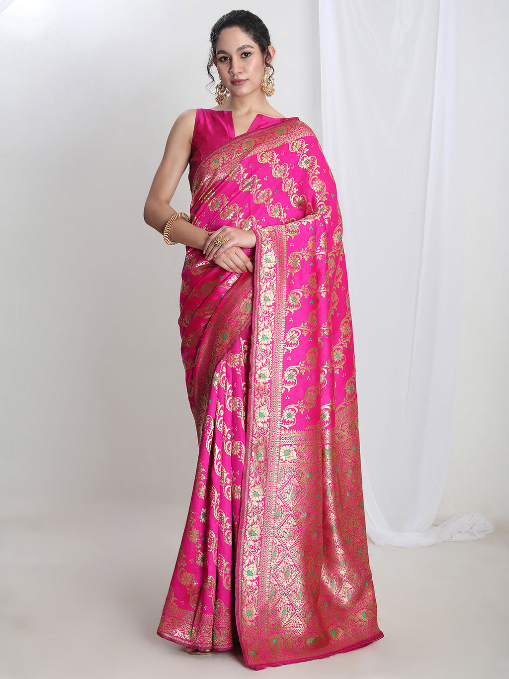 Janasya Pink Silk Blend Floral Jacquard Saree
