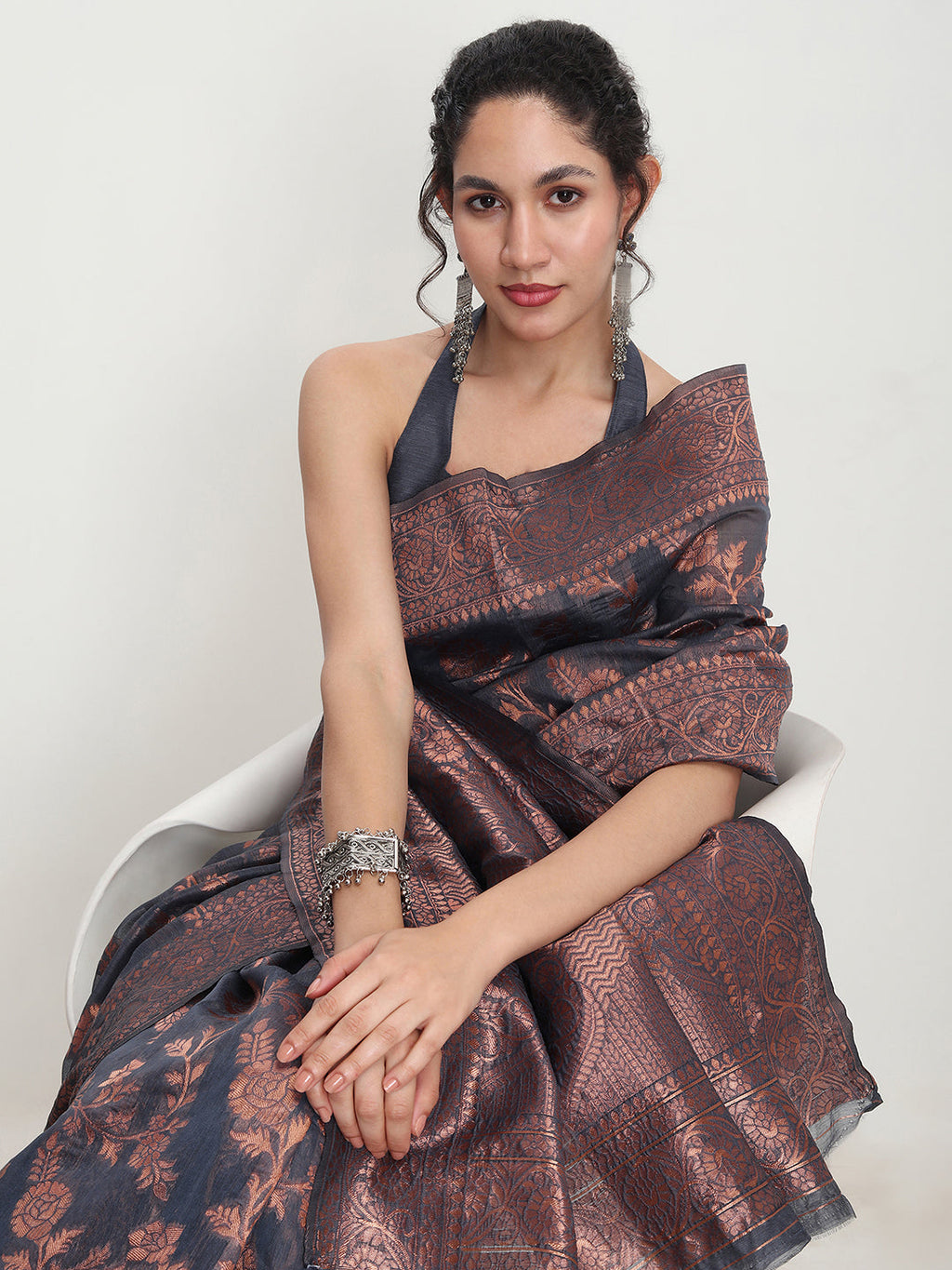 Janasya Grey Silk Blend Floral Jacquard Saree