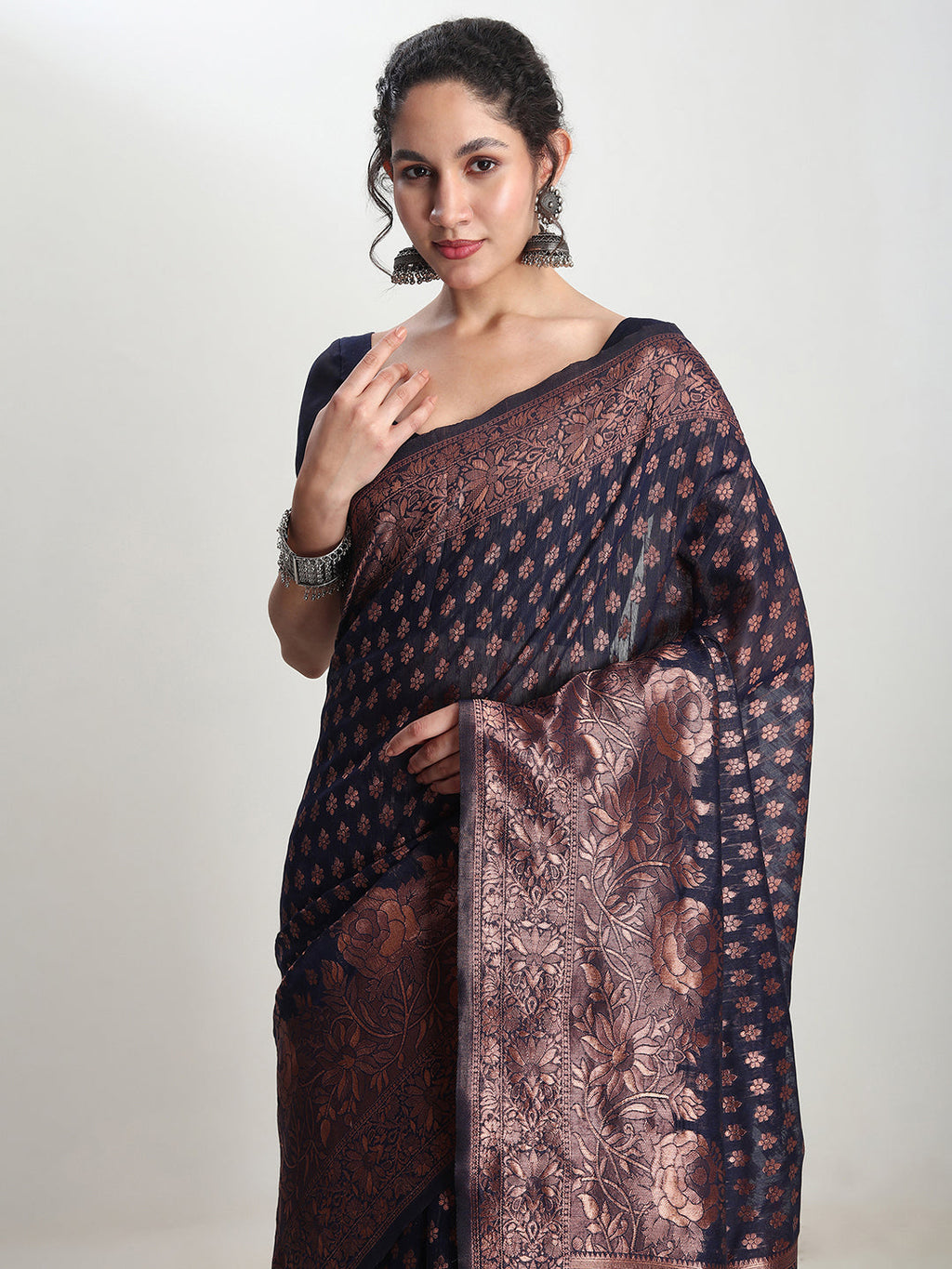 Janasya Indigo Silk Blend Floral Jacquard Saree