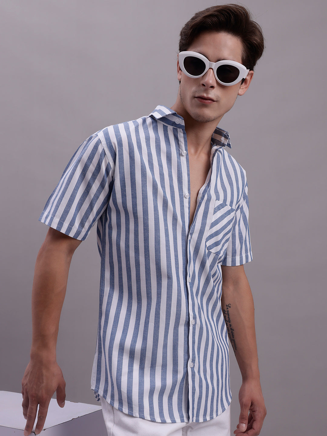 Jainish Men's Blue Vertical Striped Half Sleeve Casual Shirt