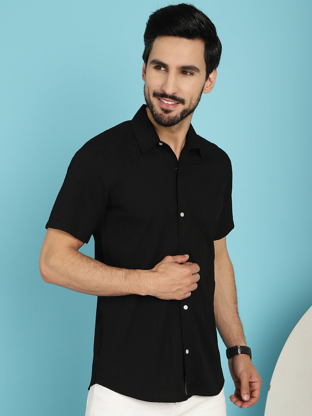 Indian Needle Men's Striped Casual Shirt - Black