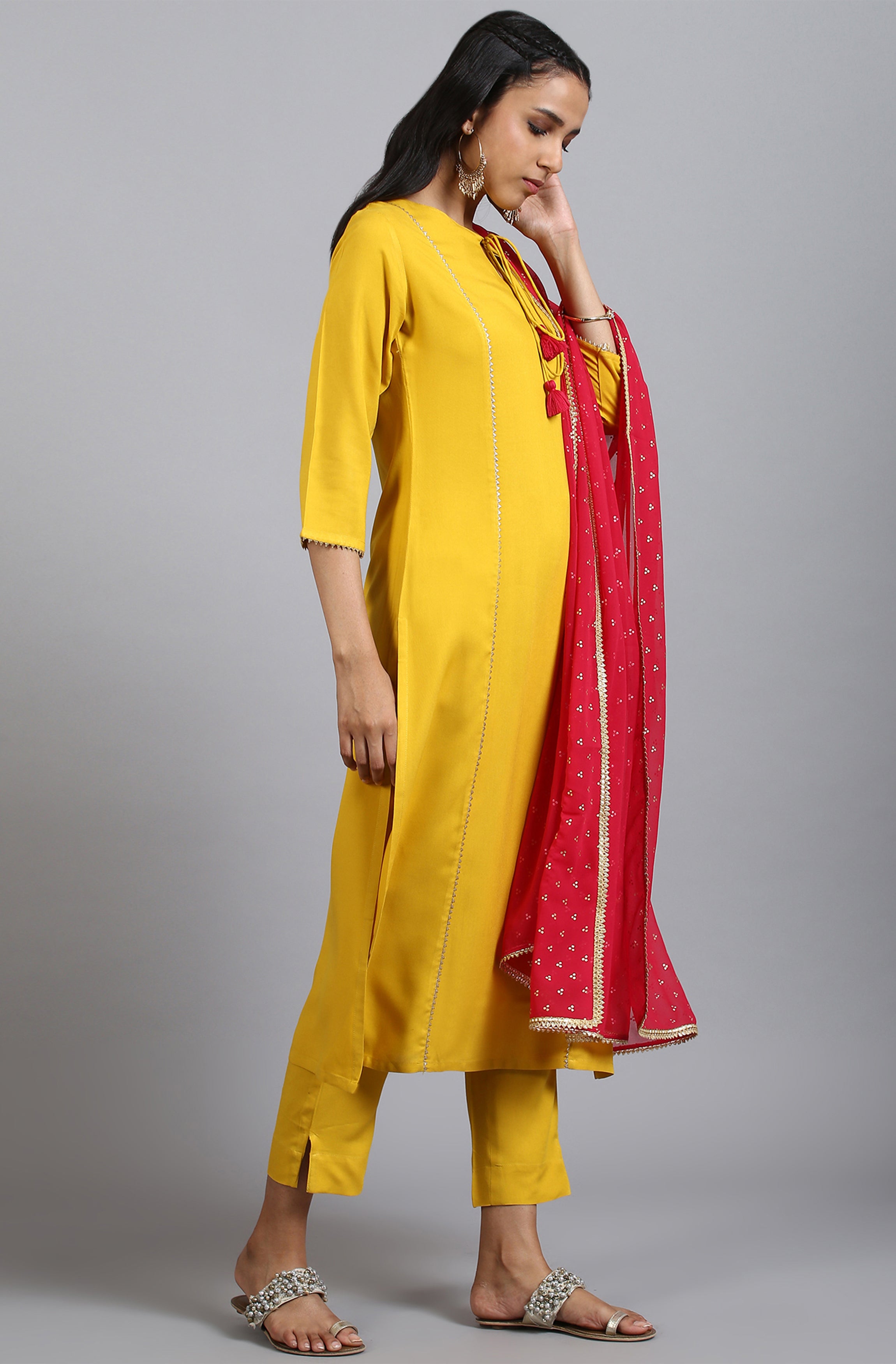 Janasya Women's Mustard Rayon Solid Kurta With Pant And Dupatta