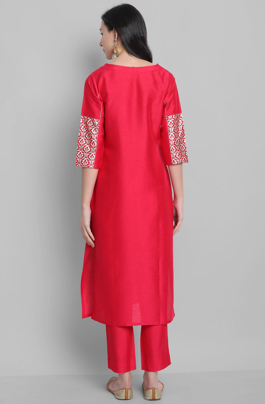 Janasya Women's Pink Poly Silk Floral Printed Straight Festive Kurta Set